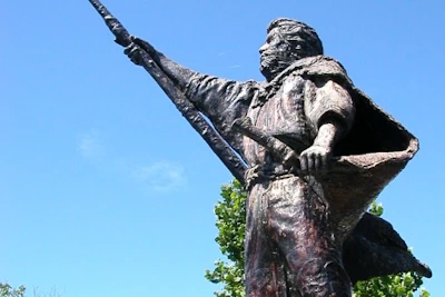 アイヌ反乱の指導者シャクシャインの像